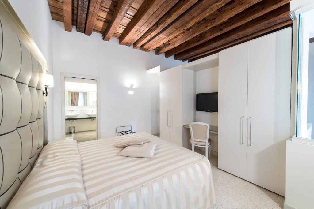 hotel image 23