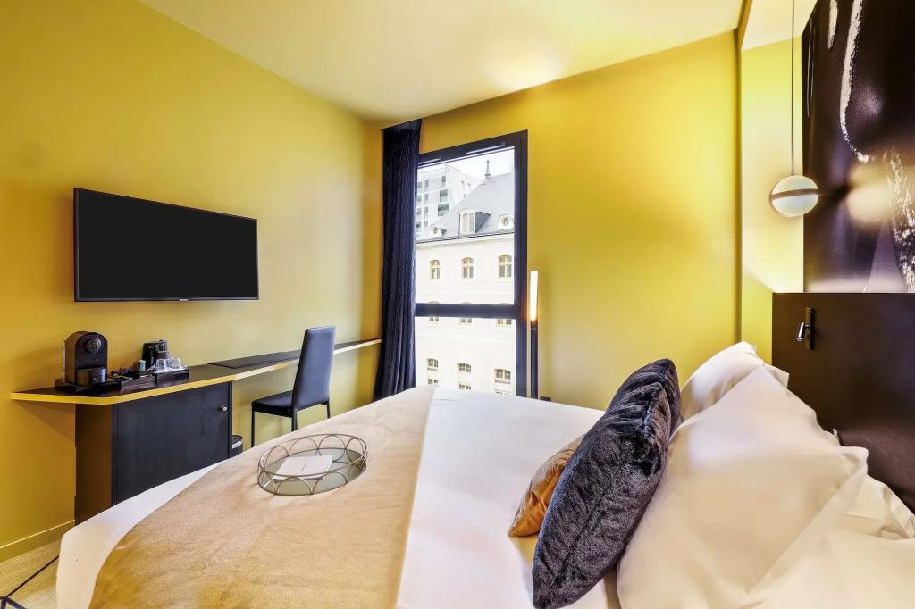 hotel image 16