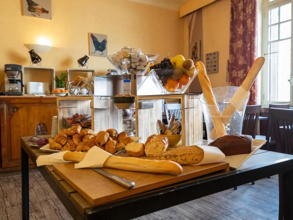 hotel image 9
