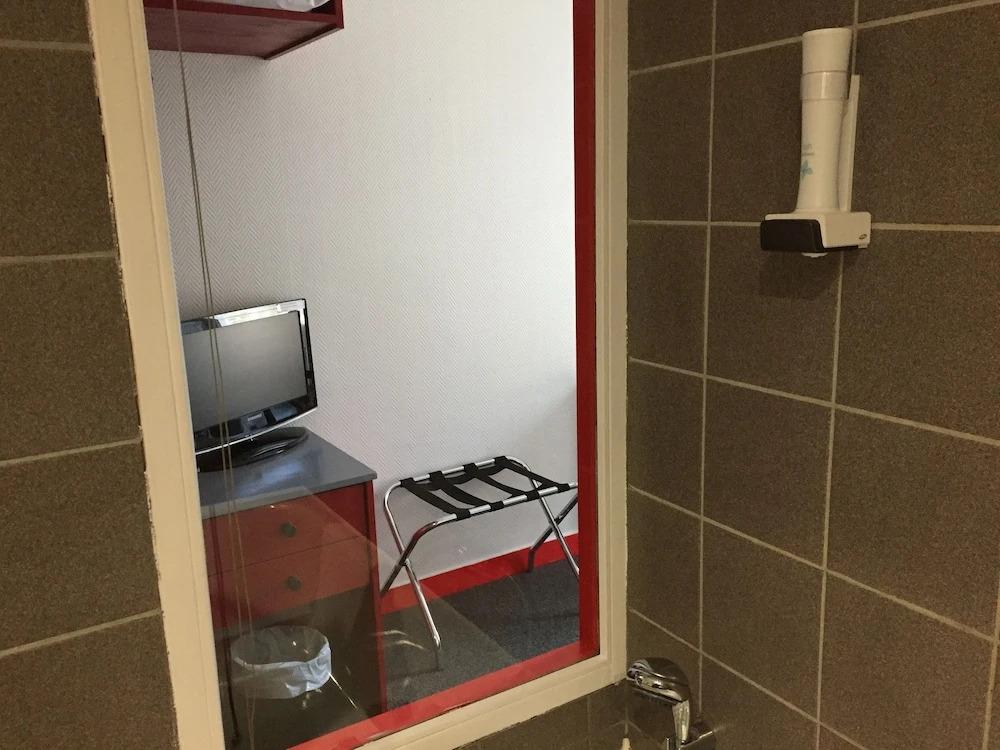 hotel image 12