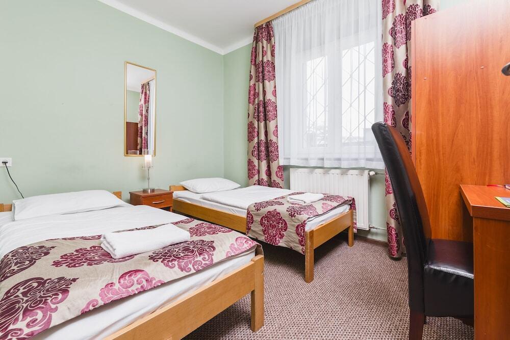 hotel image 13