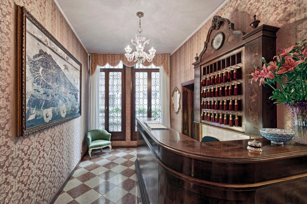 hotel image 39