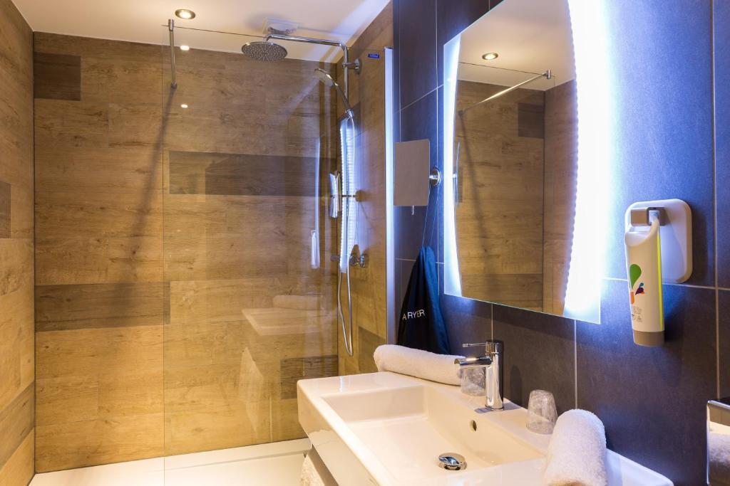 hotel image 9
