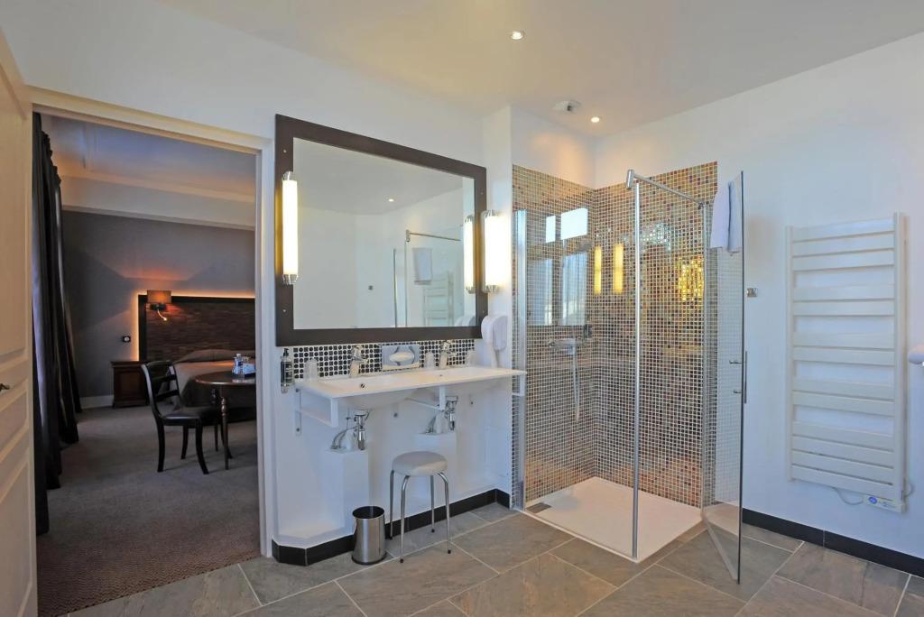 hotel image 35