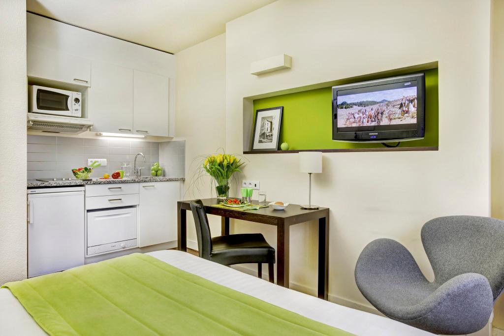 hotel image 13