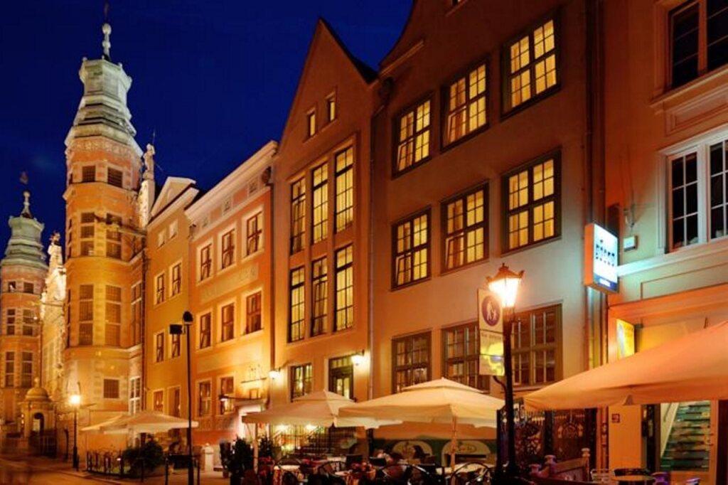 hotel