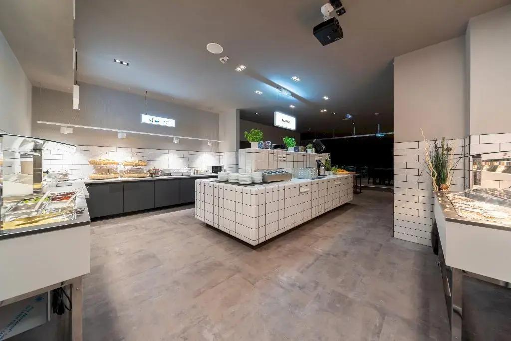 hotel image 11