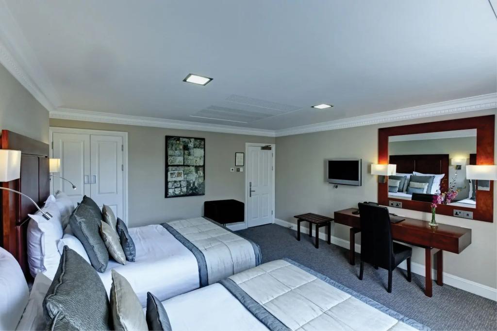 hotel image 8