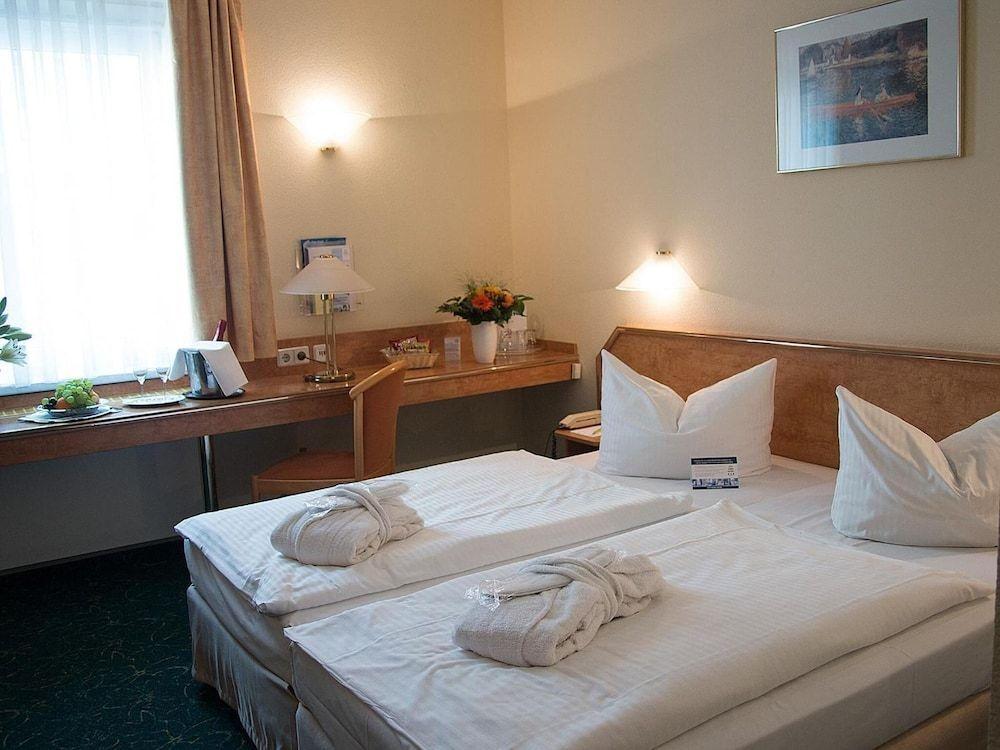 hotel image 9