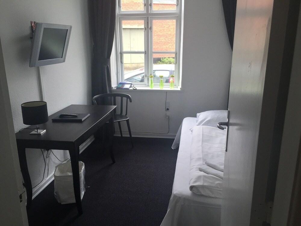 hotel