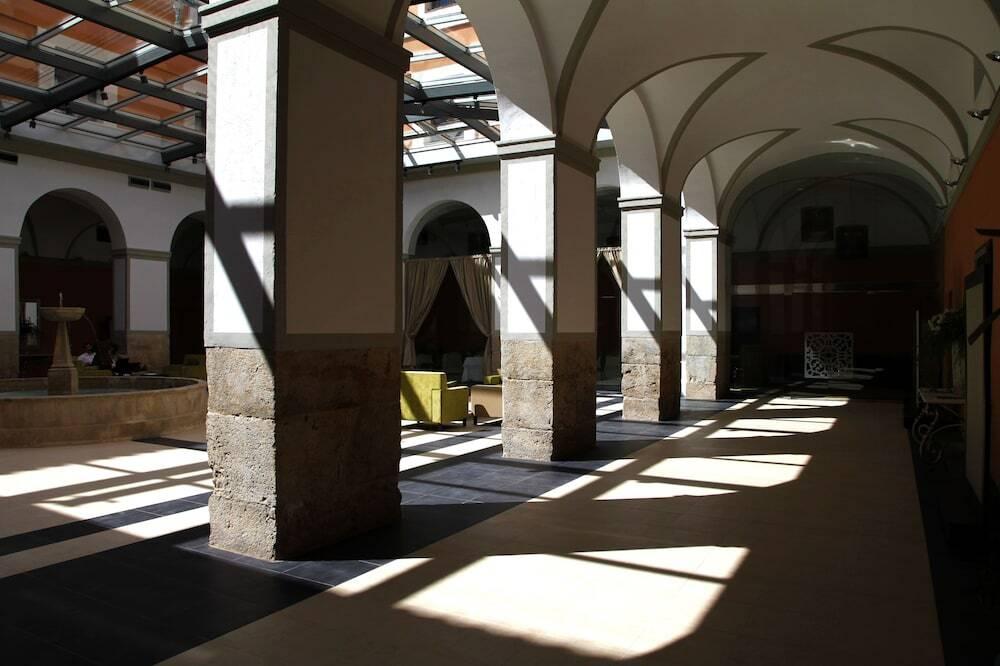 hotel image 31