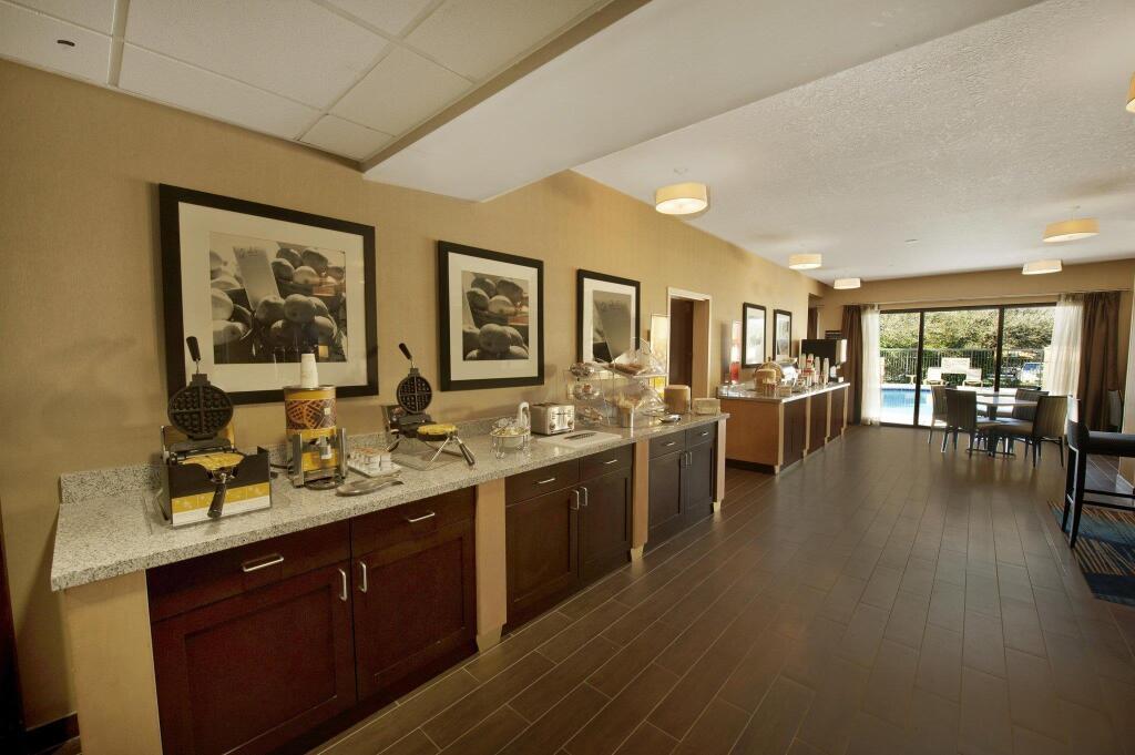 hotel image 16