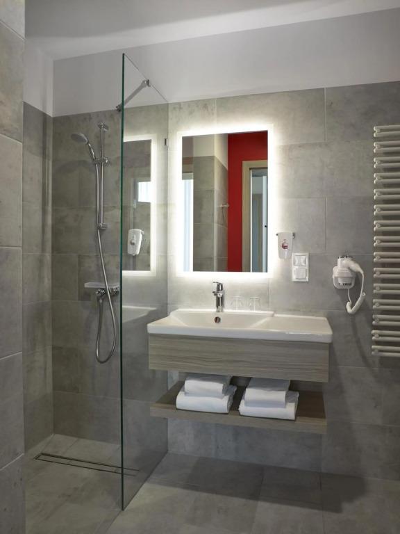hotel image 16
