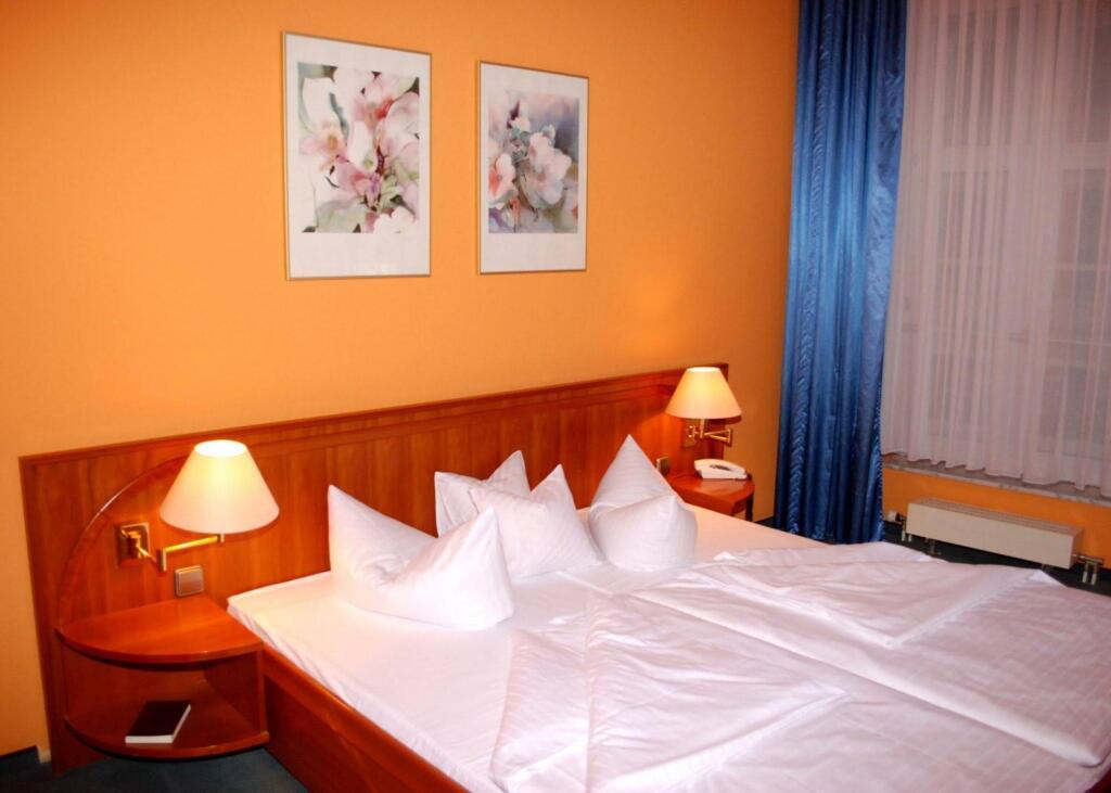 hotel image 16