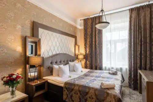 hotel image 16