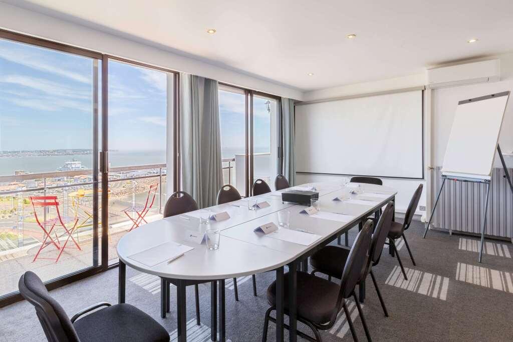 hotel image 12