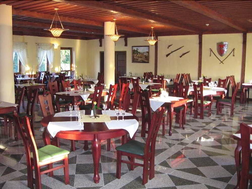 hotel image 13