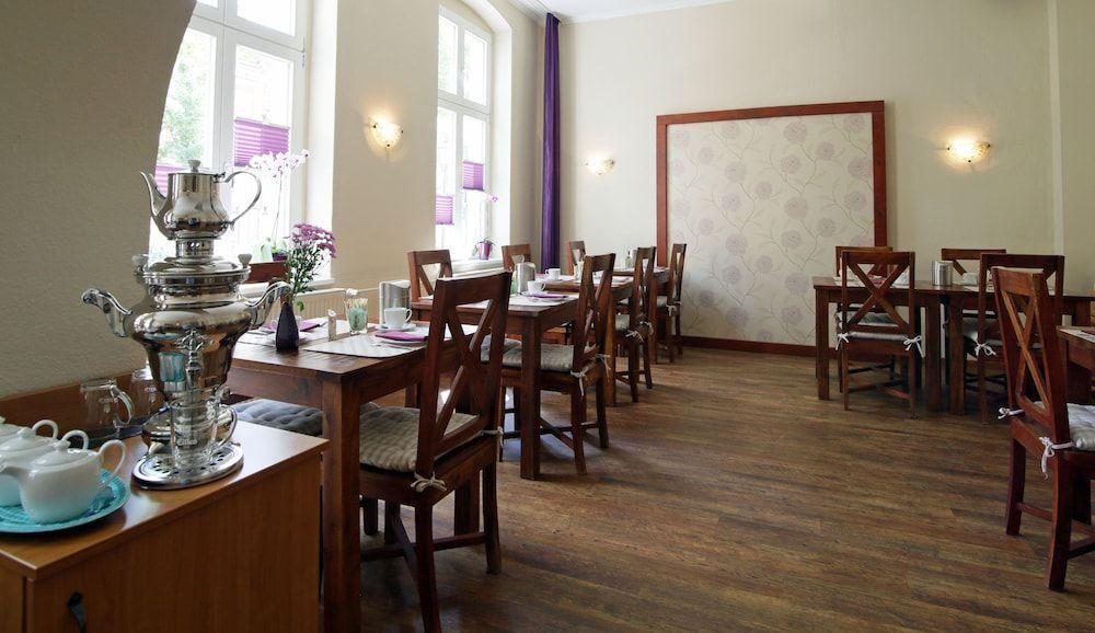 hotel image 13