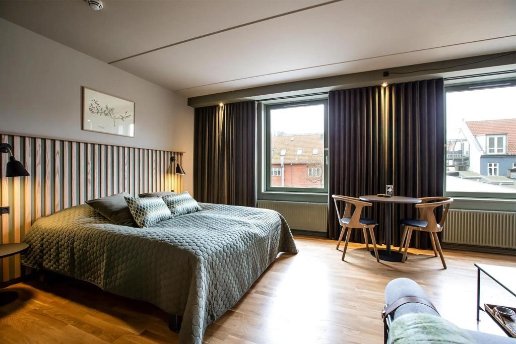 hotel image 9
