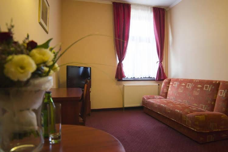 hotel image 8