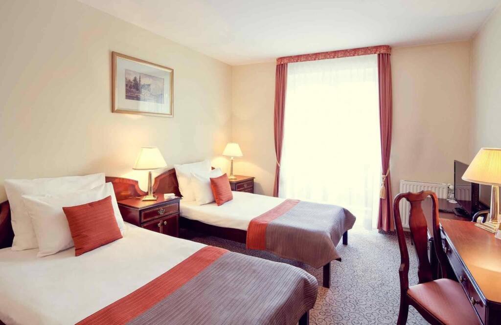 hotel image 8