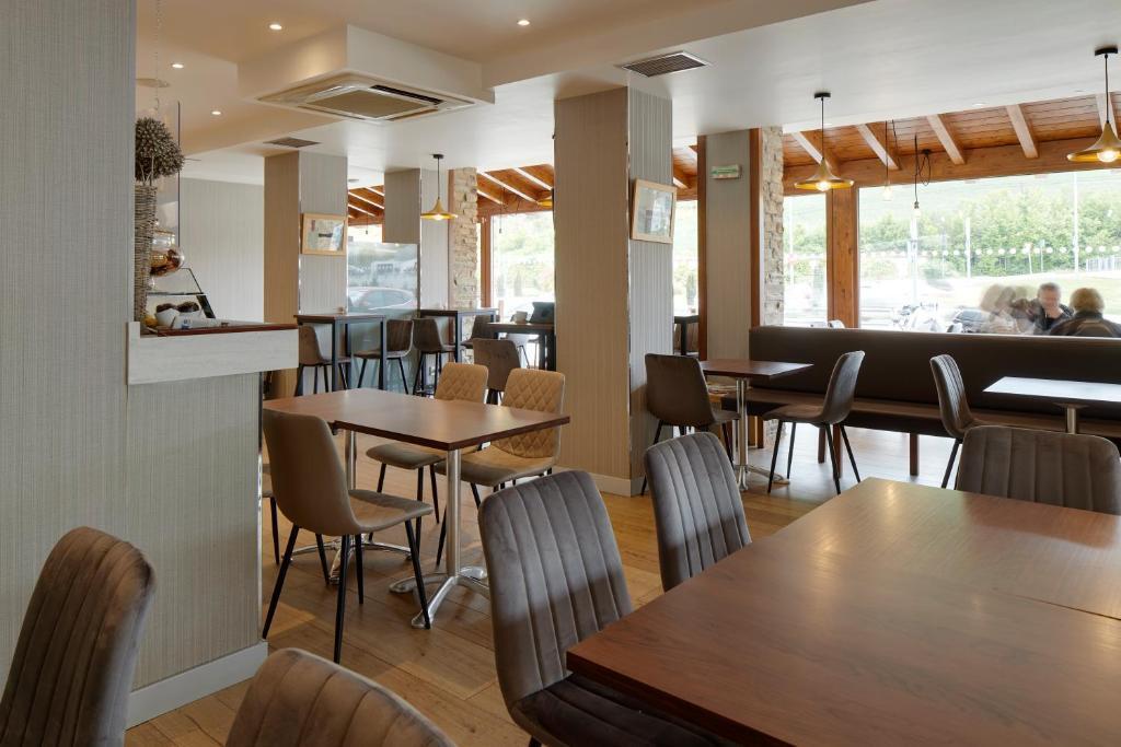 hotel image 9