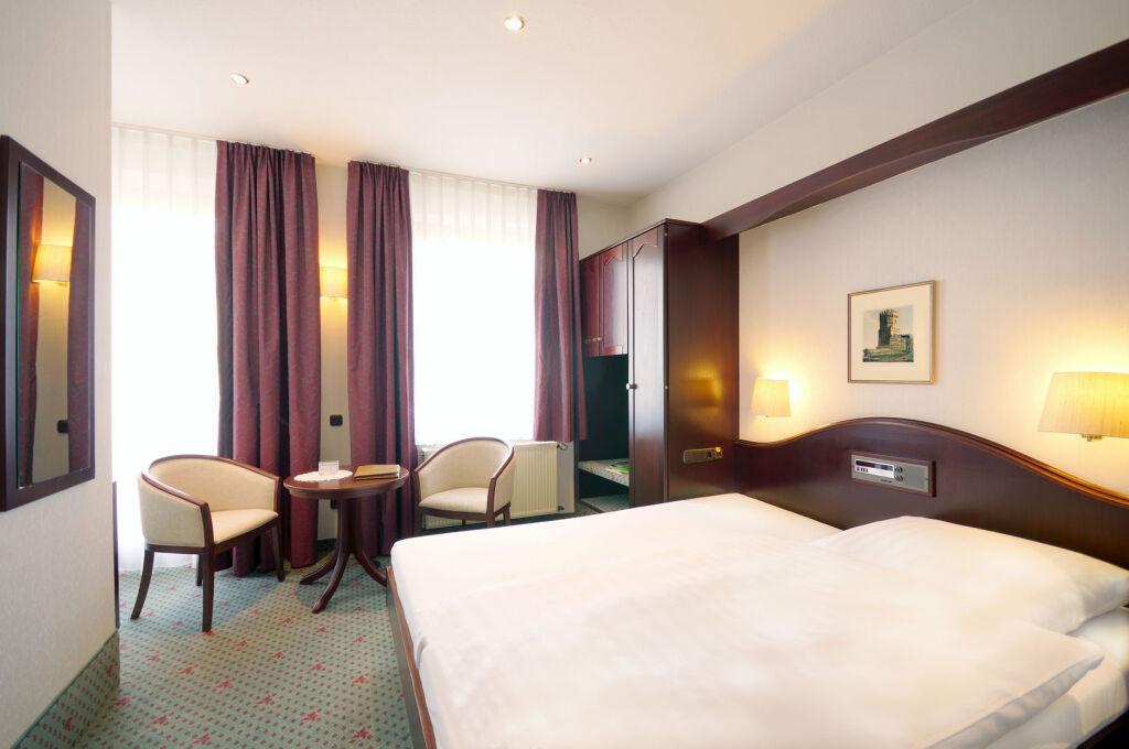 hotel image 12
