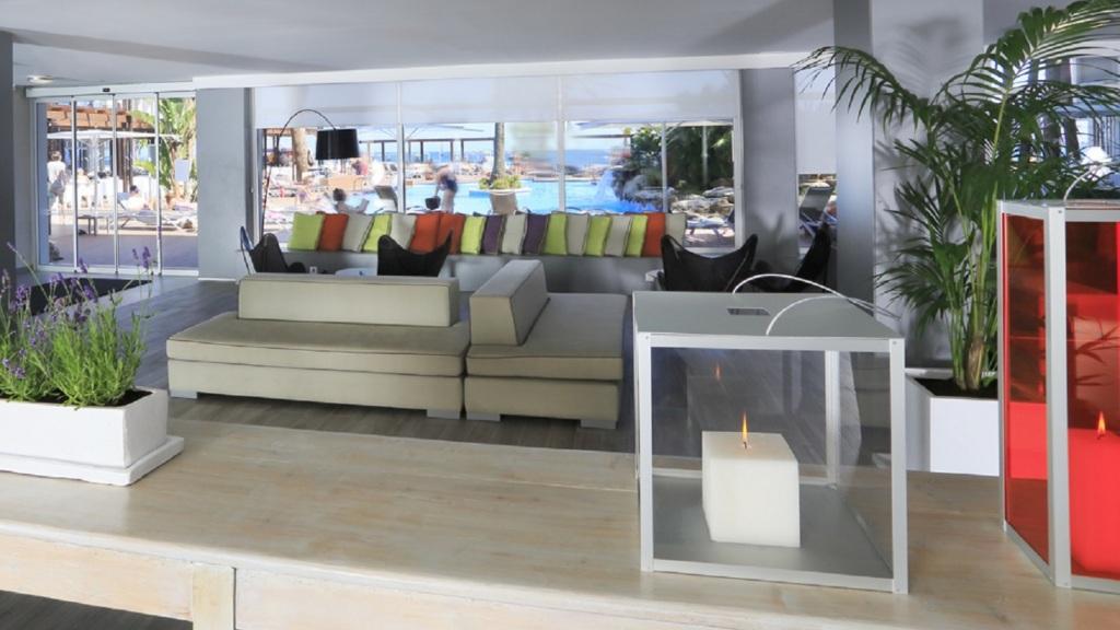 hotel image 13