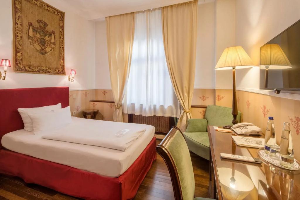 hotel image 18