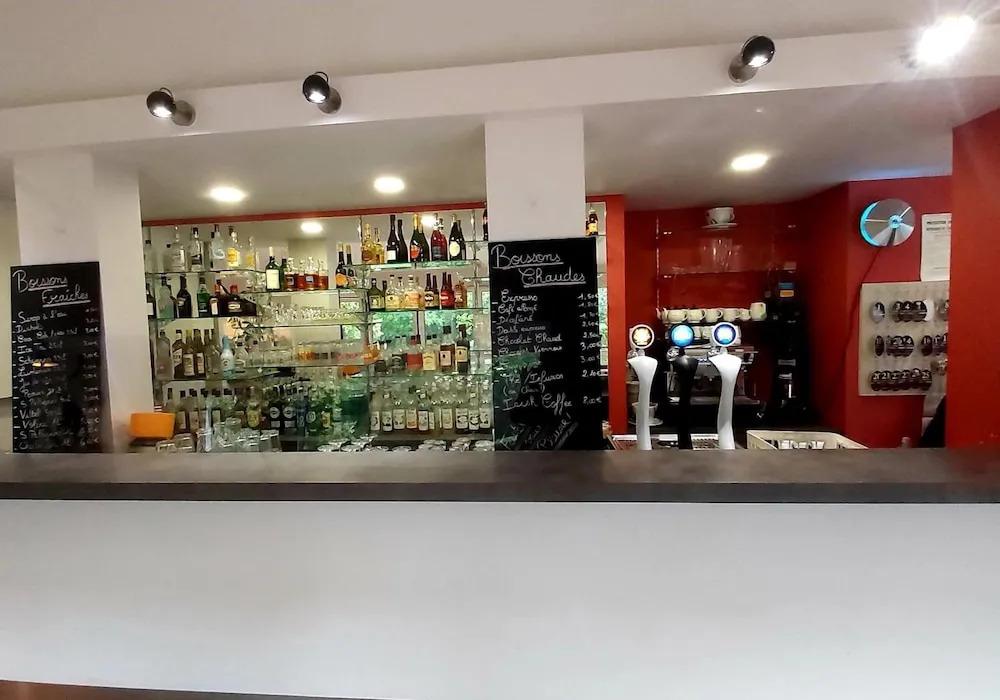 hotel image 10