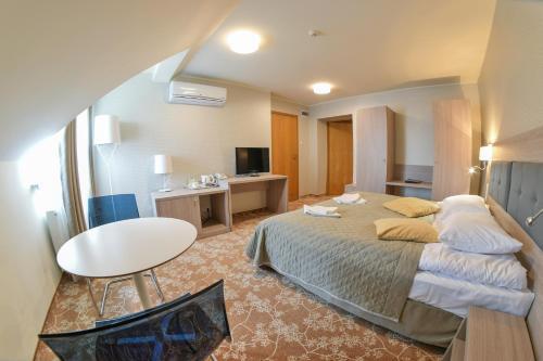 hotel image 11