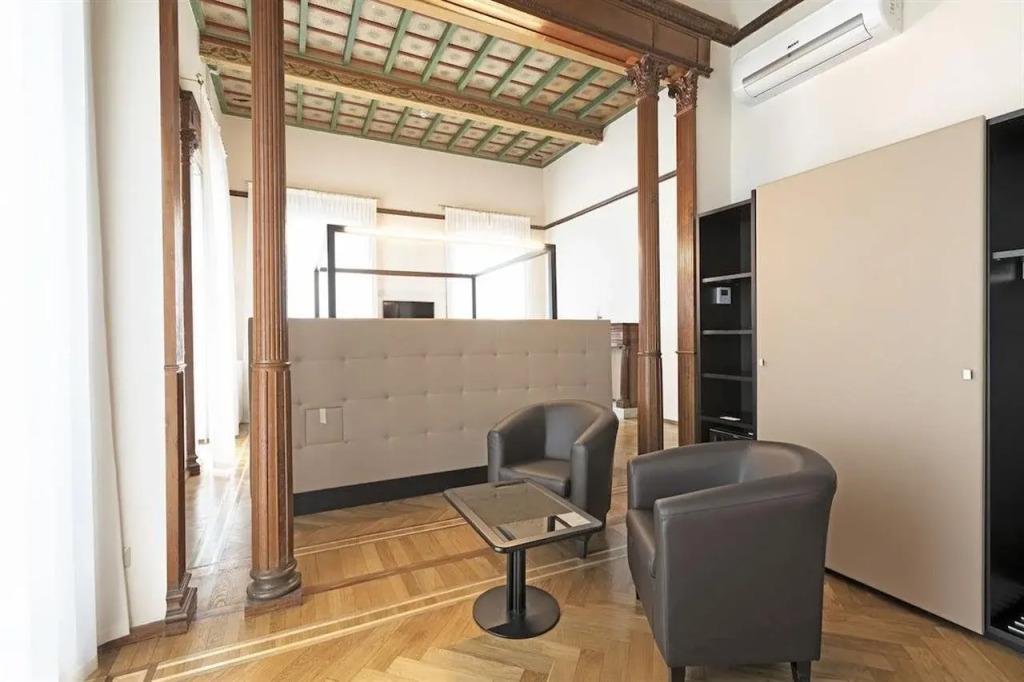 hotel image 36