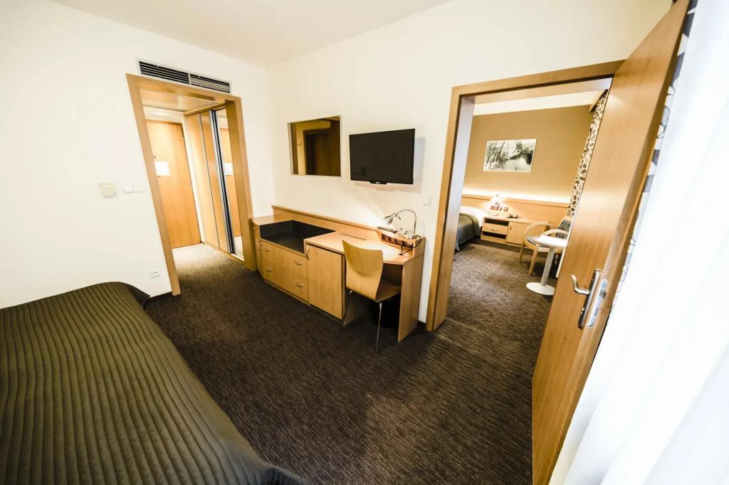 hotel image 43