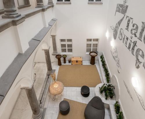hotel image 11