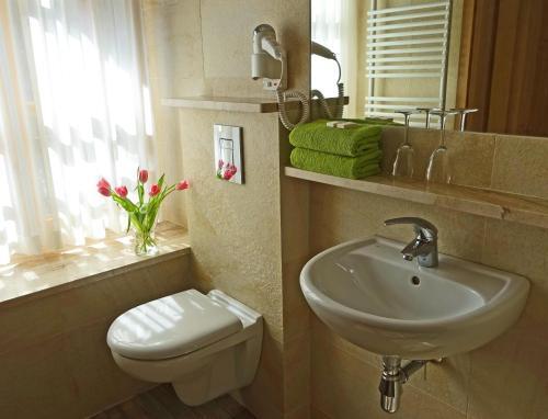 hotel image 8