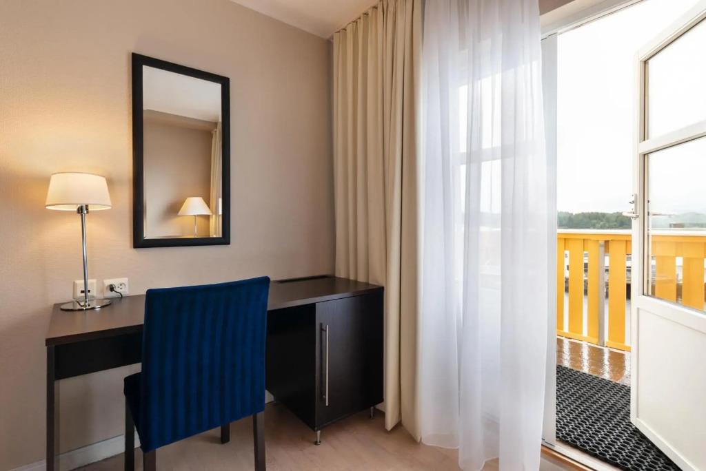 hotel image 16