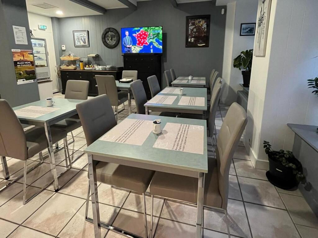 hotel image 12