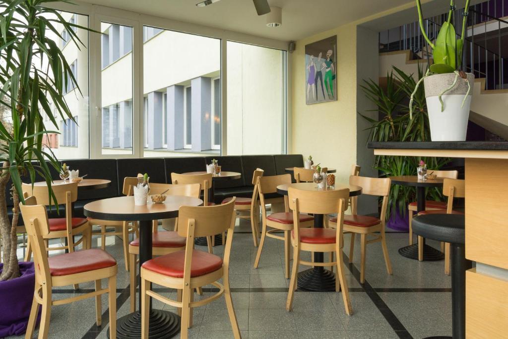 hotel image 9