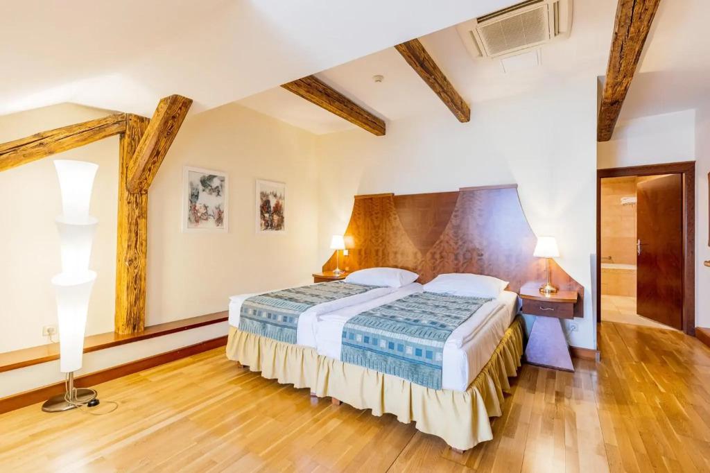 hotel image 48