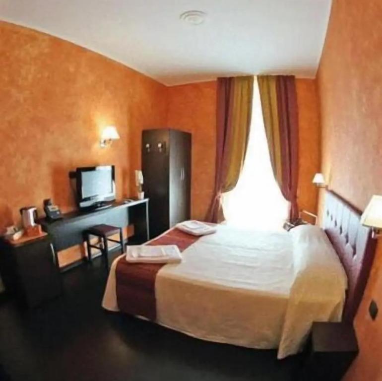 hotel image 8