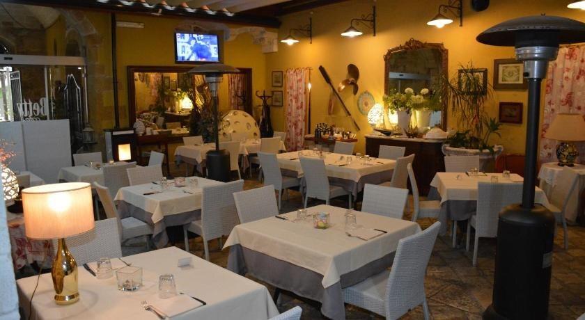 hotel image 13