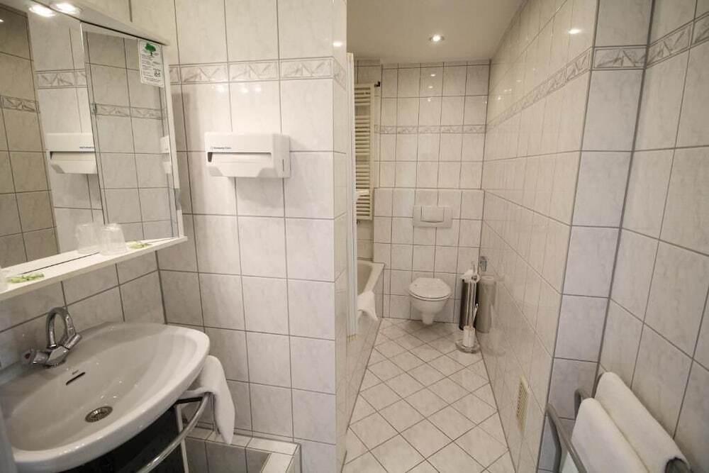 hotel image 16
