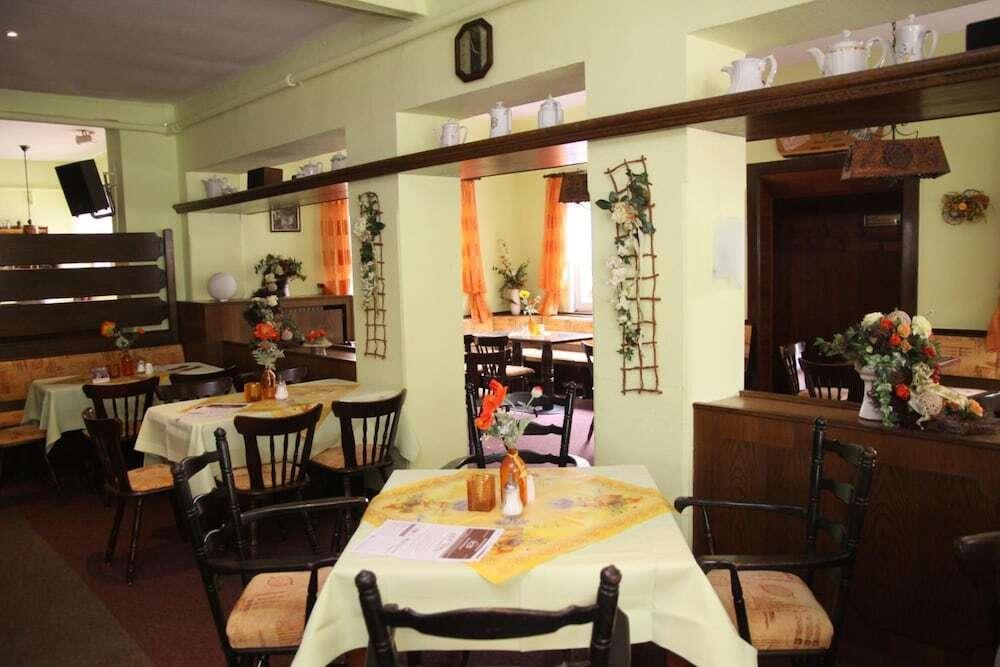 hotel image 10