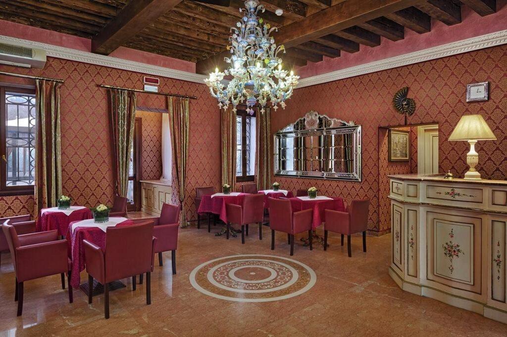hotel image 16