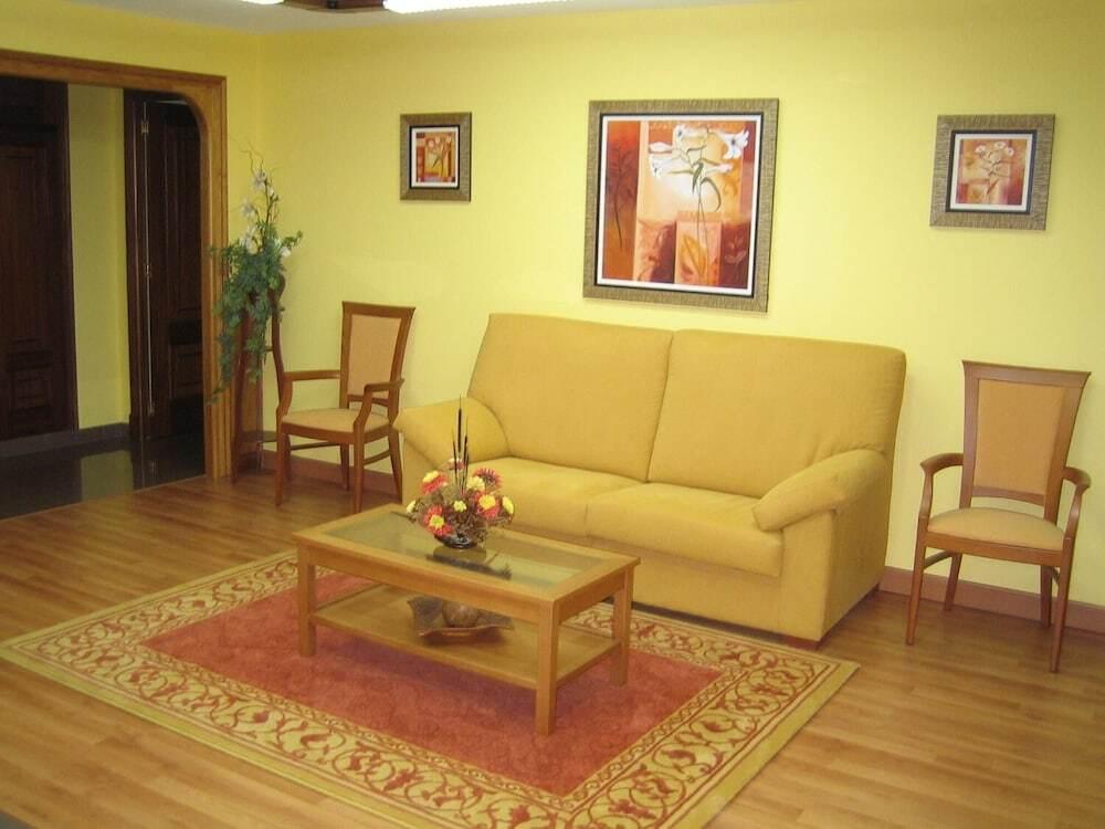 hotel image 10