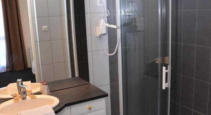 hotel image 12