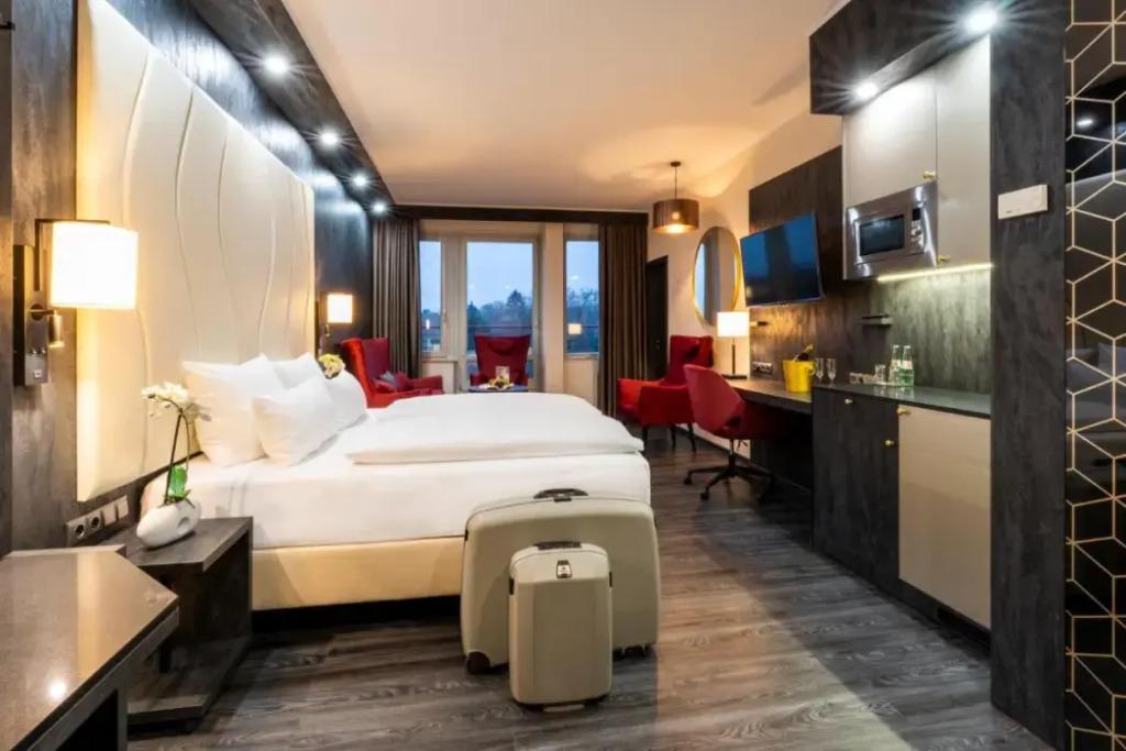 hotel image 16