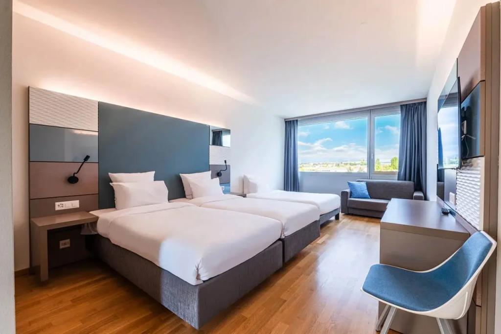 hotel image 39