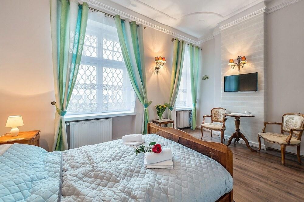hotel image 16