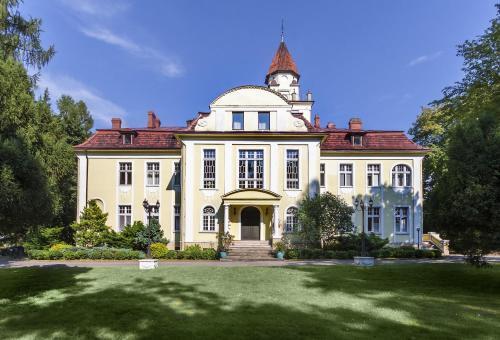 hotel image 16